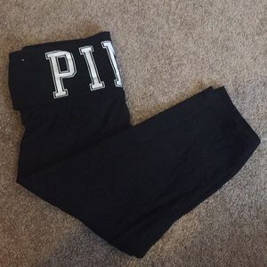 Cropped Victoria’s Secret pink yoga pants